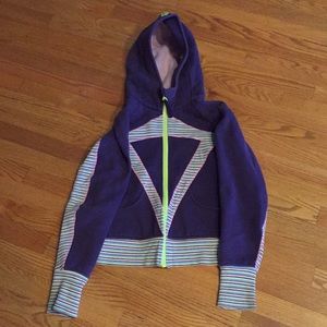 Girls ivivva hooded sweatshirt